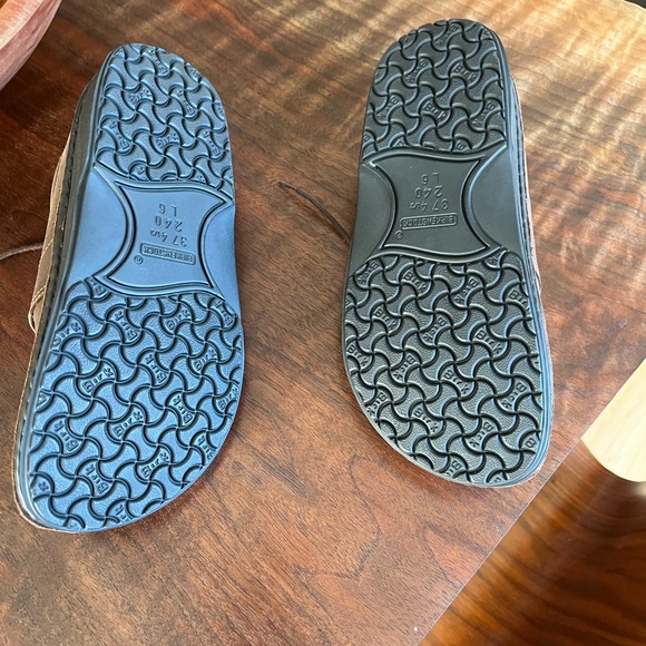 By Birkenstock, Footprints, Medium Brown, Lace-up flats, w/drop heel🐾 - Picture 8 of 14